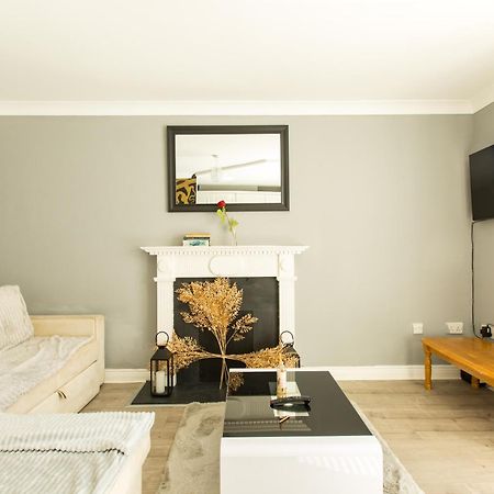 Modern Elegant Central Apt With Parking ดับลิน ภายนอก รูปภาพ